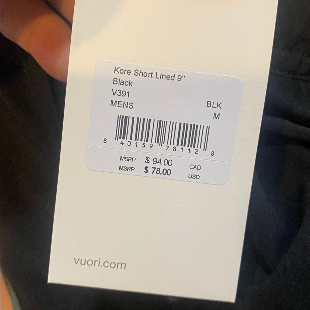 NWT Vuori Men’s kore short BLACK Size: M - Picture 4 of 4
